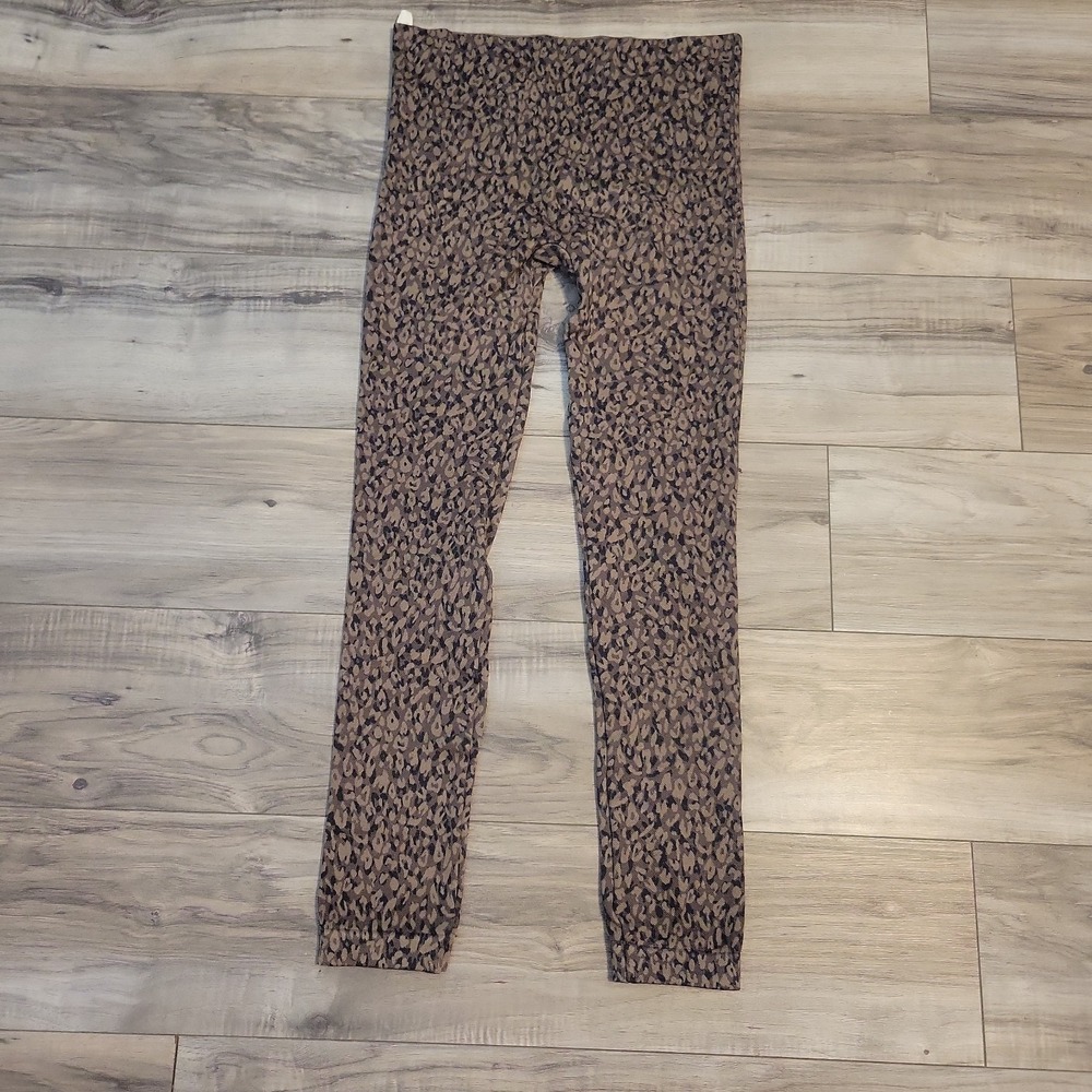 Spanx Leggings Womens‎ Medium  Camouflage